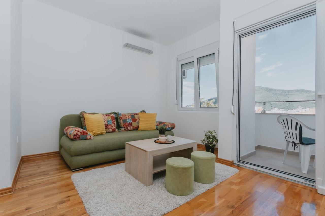 Bella Rosa Apartment