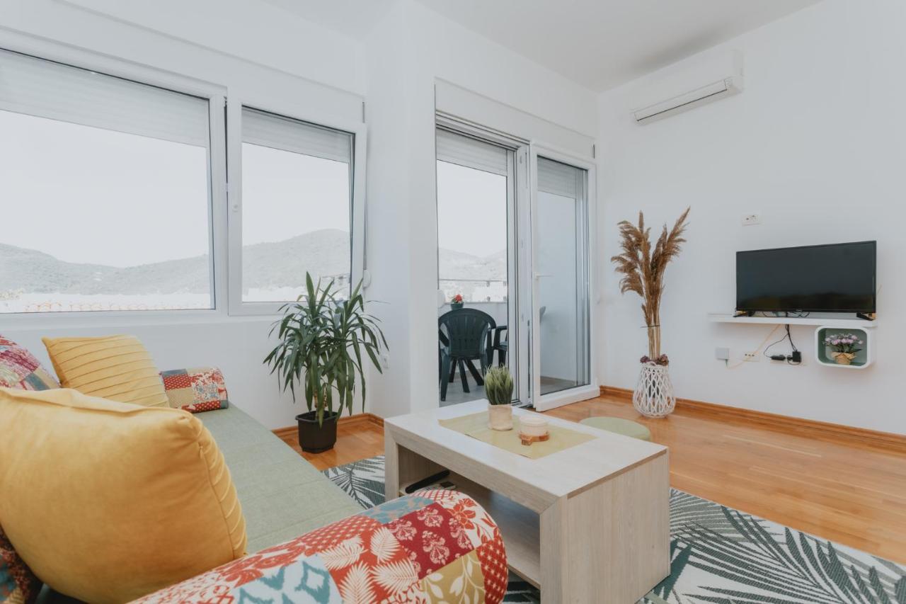 Bella Rosa Apartment *